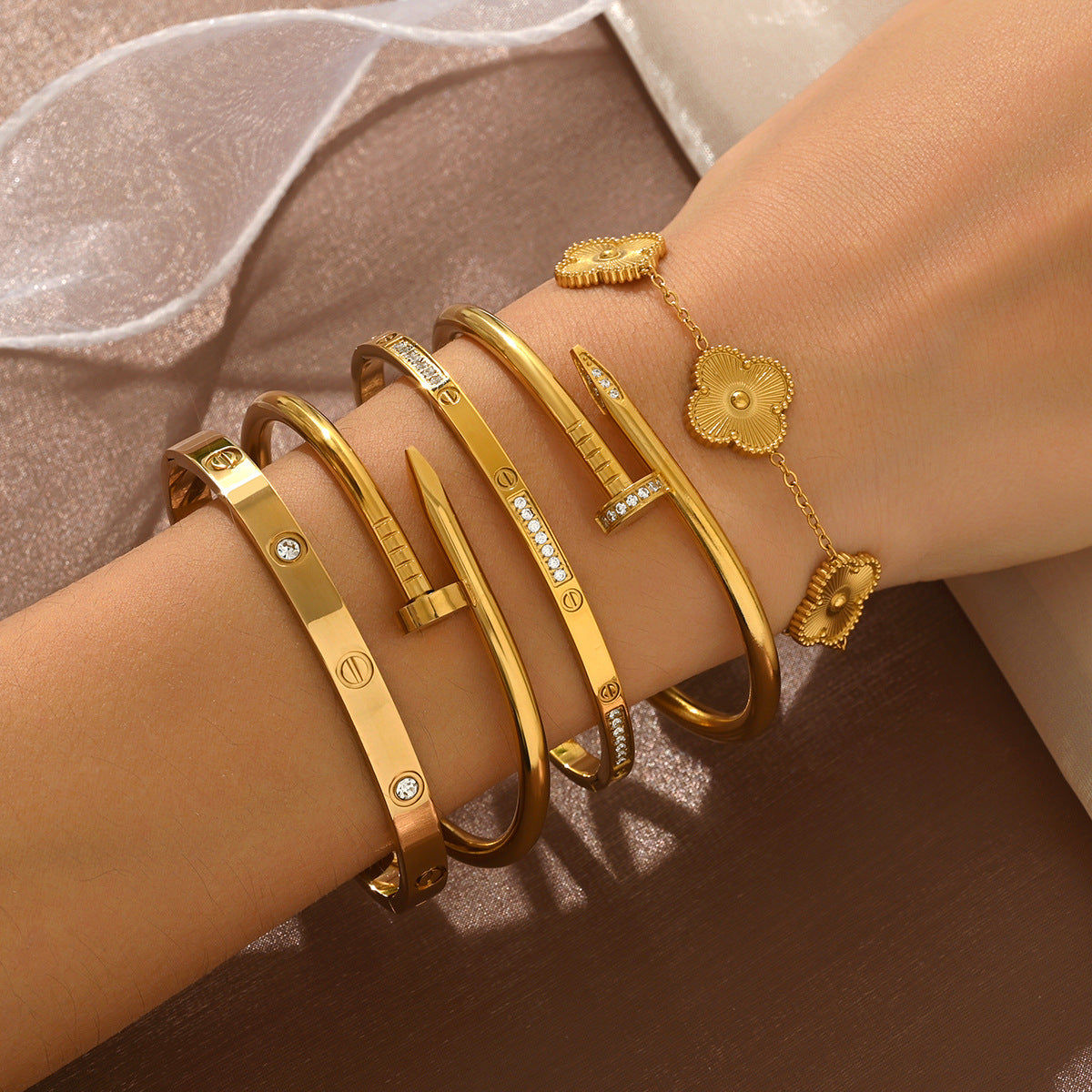 Bracciale Dorato Minimal da Donna - SLK