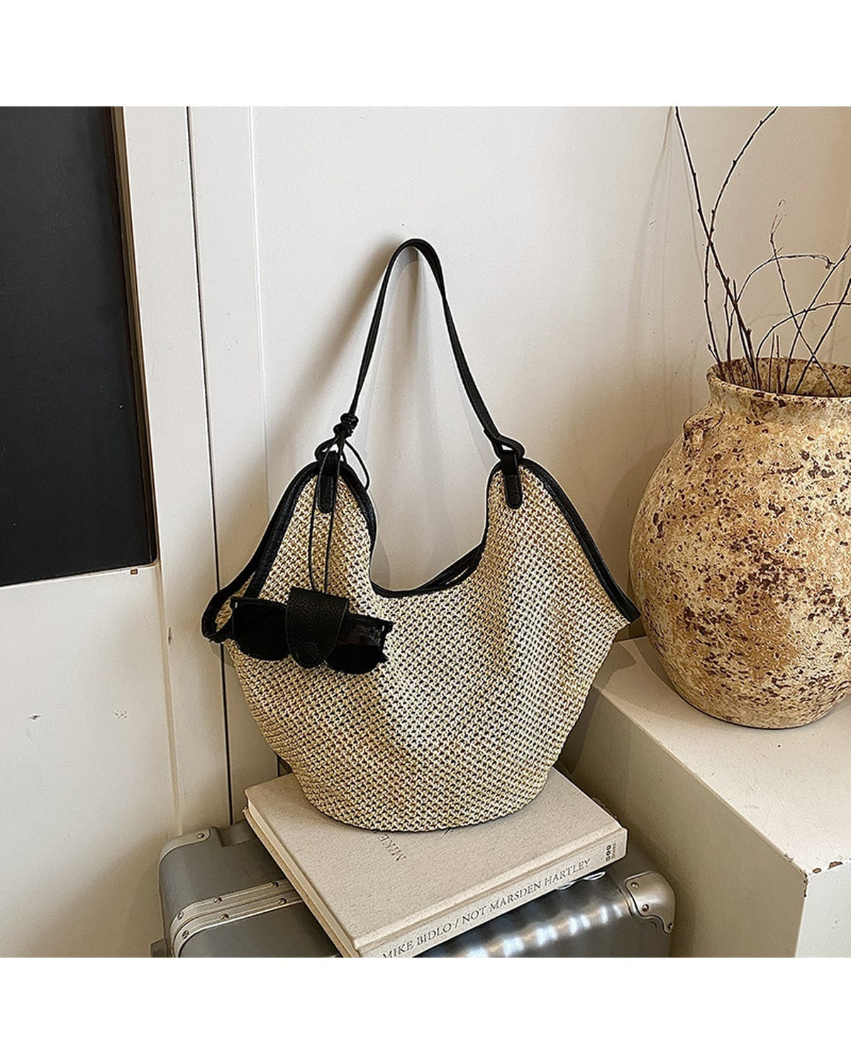 Borsa Intrecciata con Nappe