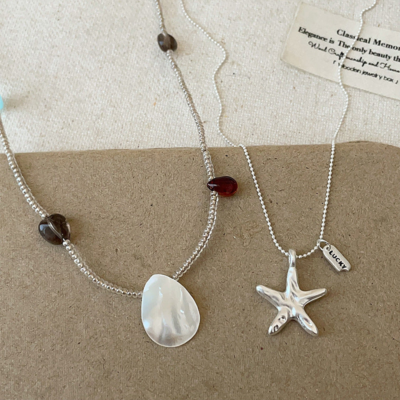 Collana Estiva con Dettagli Dorati - SLK