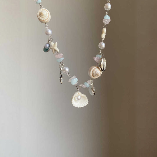 Collana Estiva con Dettagli Dorati - SLK