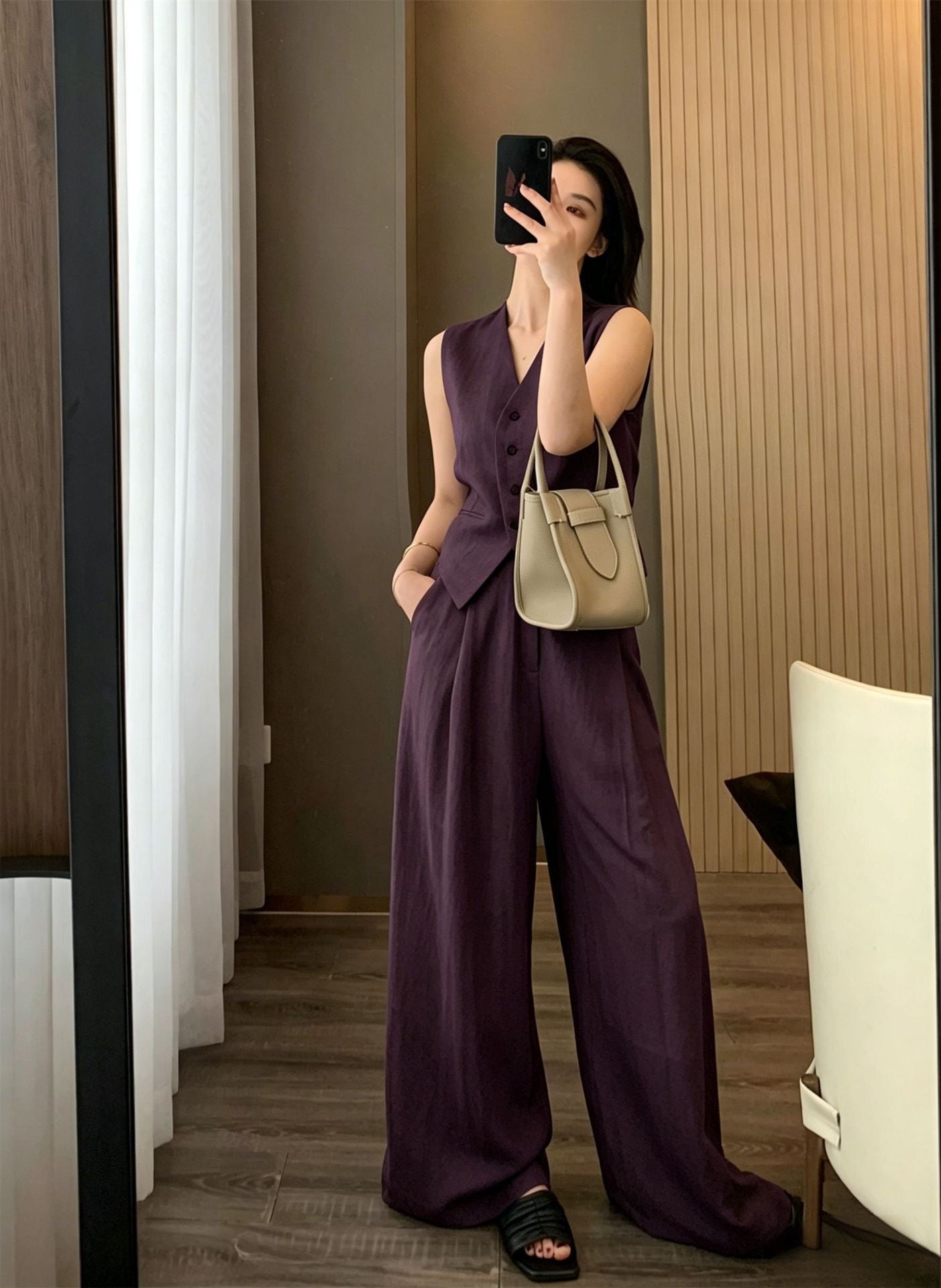Completo gilet viola